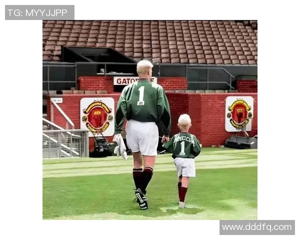 罗里斯守护球门传奇之路法国门神的荣耀与坚毅 罗里斯守护球门传奇之路法国门神的荣耀与坚毅