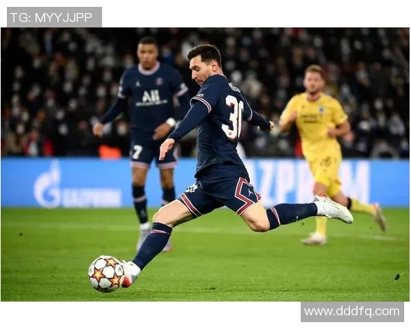 足球明星闪耀时刻：捕捉球场上最精彩的瞬间与风采